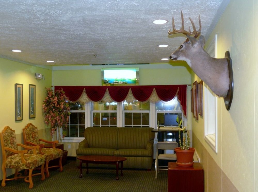 Holiday Lodge - Greensboro/Lake Oconee Extérieur photo